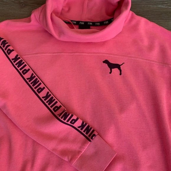 Victoria’s Secret PINK Turtleneck Sweatshirt - Size Small - Picture 3 of 4